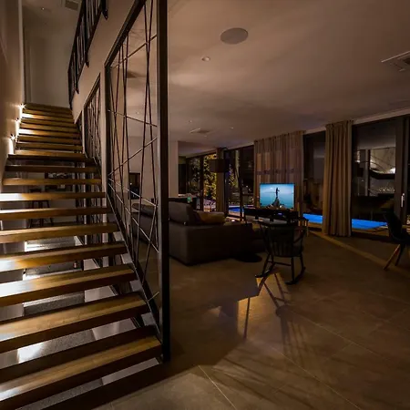 The View Опатия