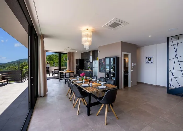 The View Вилла Опатия