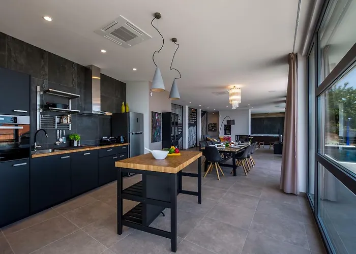 The View * Опатия